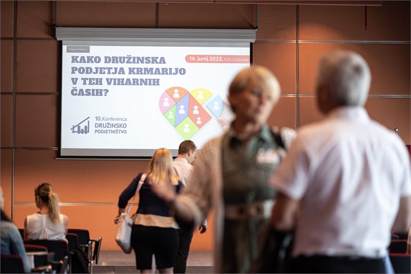 10. konferenca o družinskem podjetni&scaron;tvu
